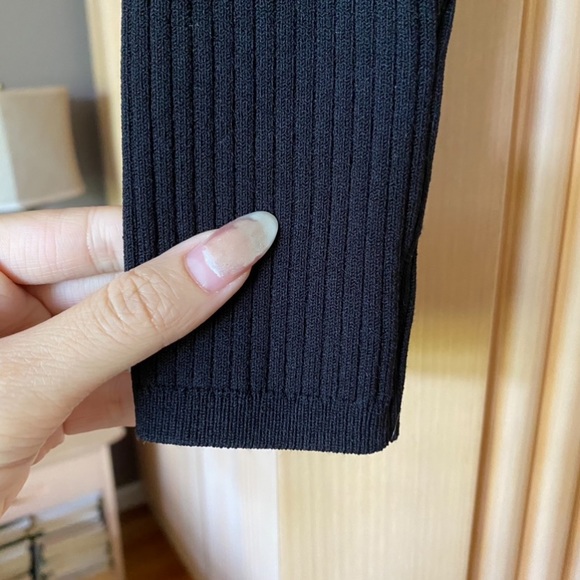Aritzia Babaton Sculpt Knit Polo Longsleeve sweater top black - Picture 5 of 6